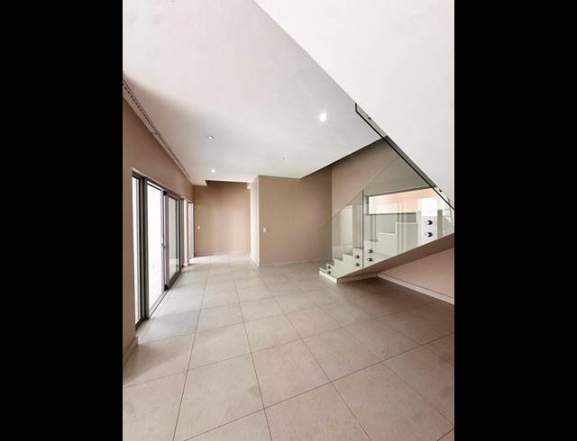 3 BEDROOM PROPERTY TO RENT IN BRYANSTON